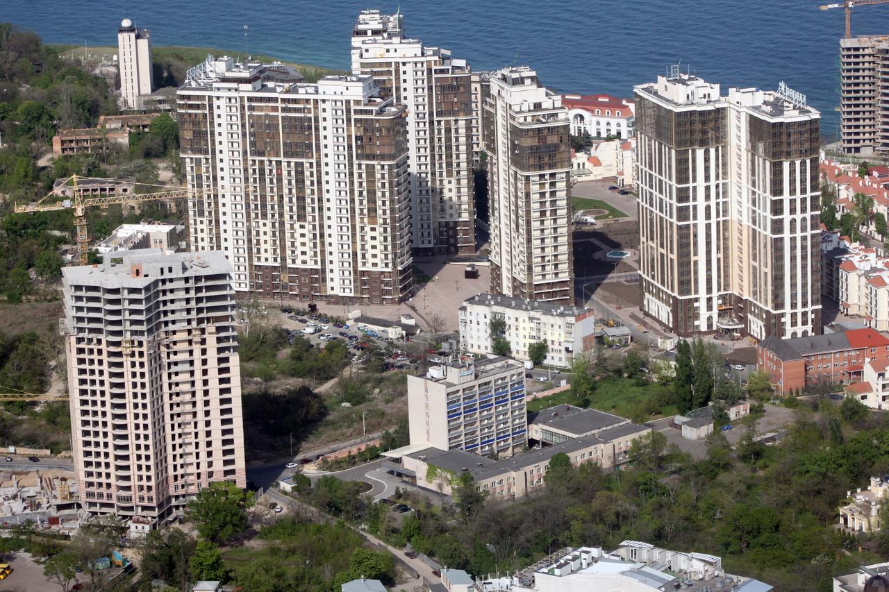 Аркадия Студия С Балконом Частичный Вид Моря Первая Линия От Моря Odesa Exterior foto